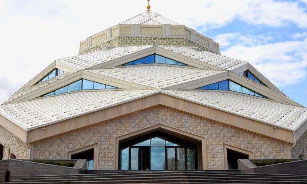 Astana’da Eko Camii Halka Kapılarını Açtı
