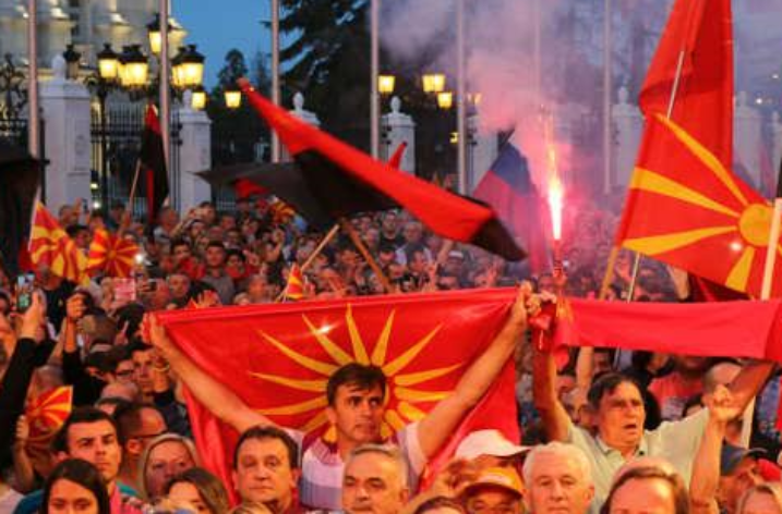 Makedonya’da Erken Seçim Protestosu